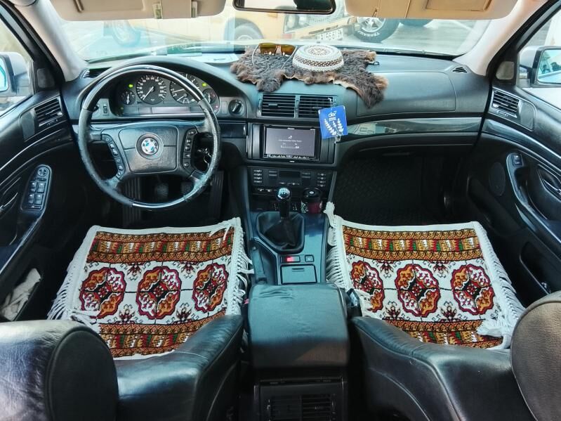 BMW E39 2000 - 125 000 TMT - Gyzylarbat - img 6