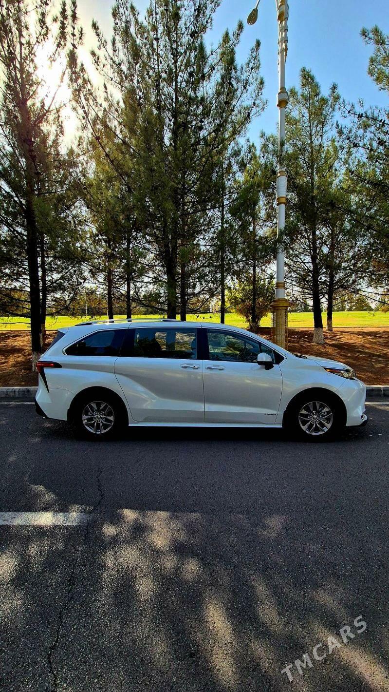 Toyota Sienna 2021 - 530 000 TMT - Мир 1 - img 3