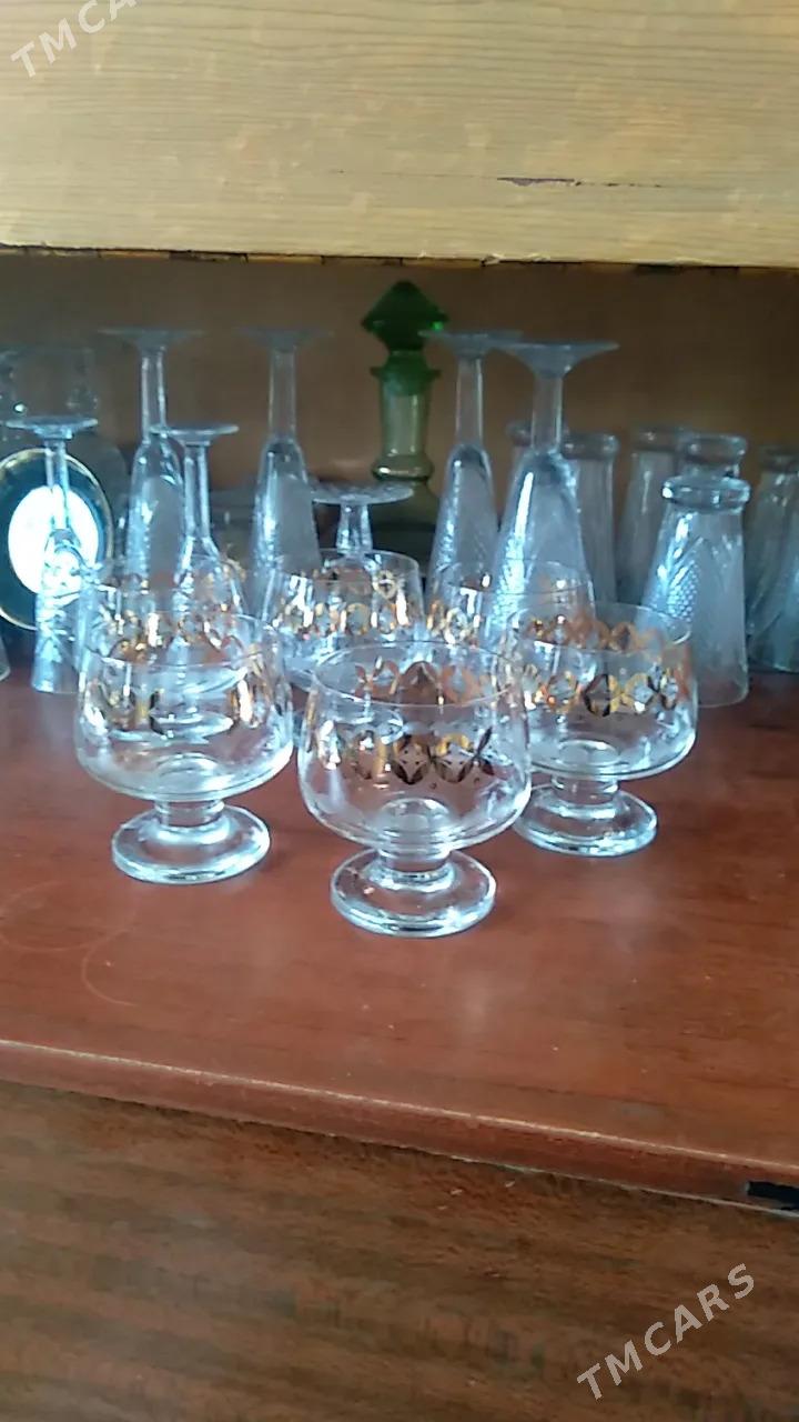 гутное стекло и другие. - Туркменабат - img 5