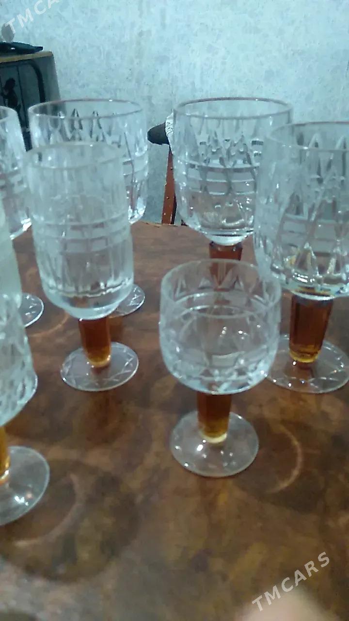 гутное стекло и другие. - Туркменабат - img 9