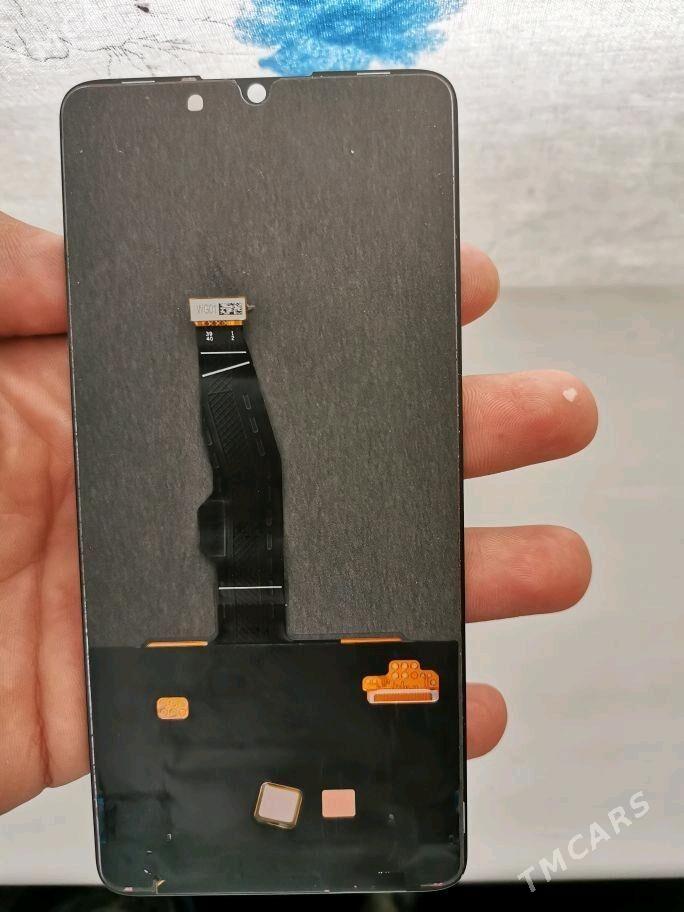 Huawei p30 ekran - Mary - img 4
