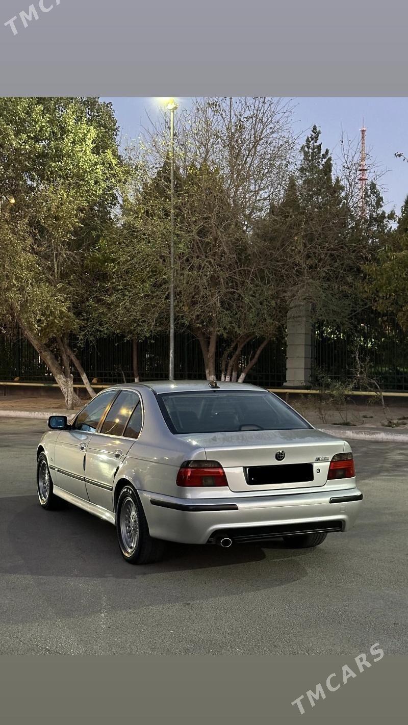 BMW E39 2000 - 130 000 TMT - Балканабат - img 3