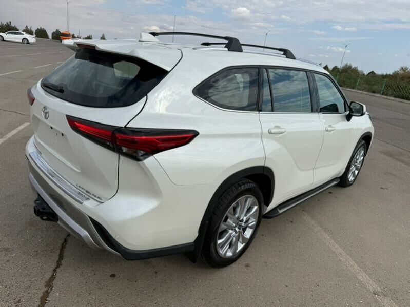 Toyota Highlander 2021 - 693 000 TMT - Aşgabat - img 5