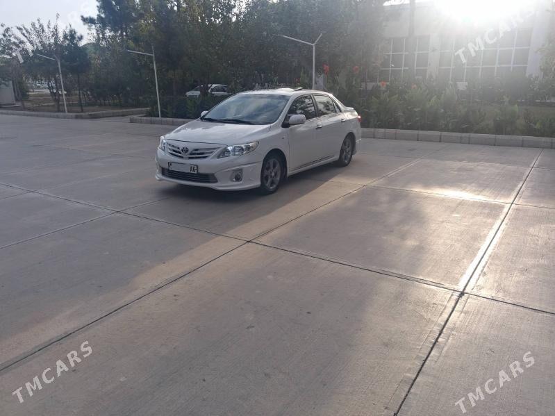 Toyota Corolla 2013 - 190 000 TMT - Ашхабад - img 4