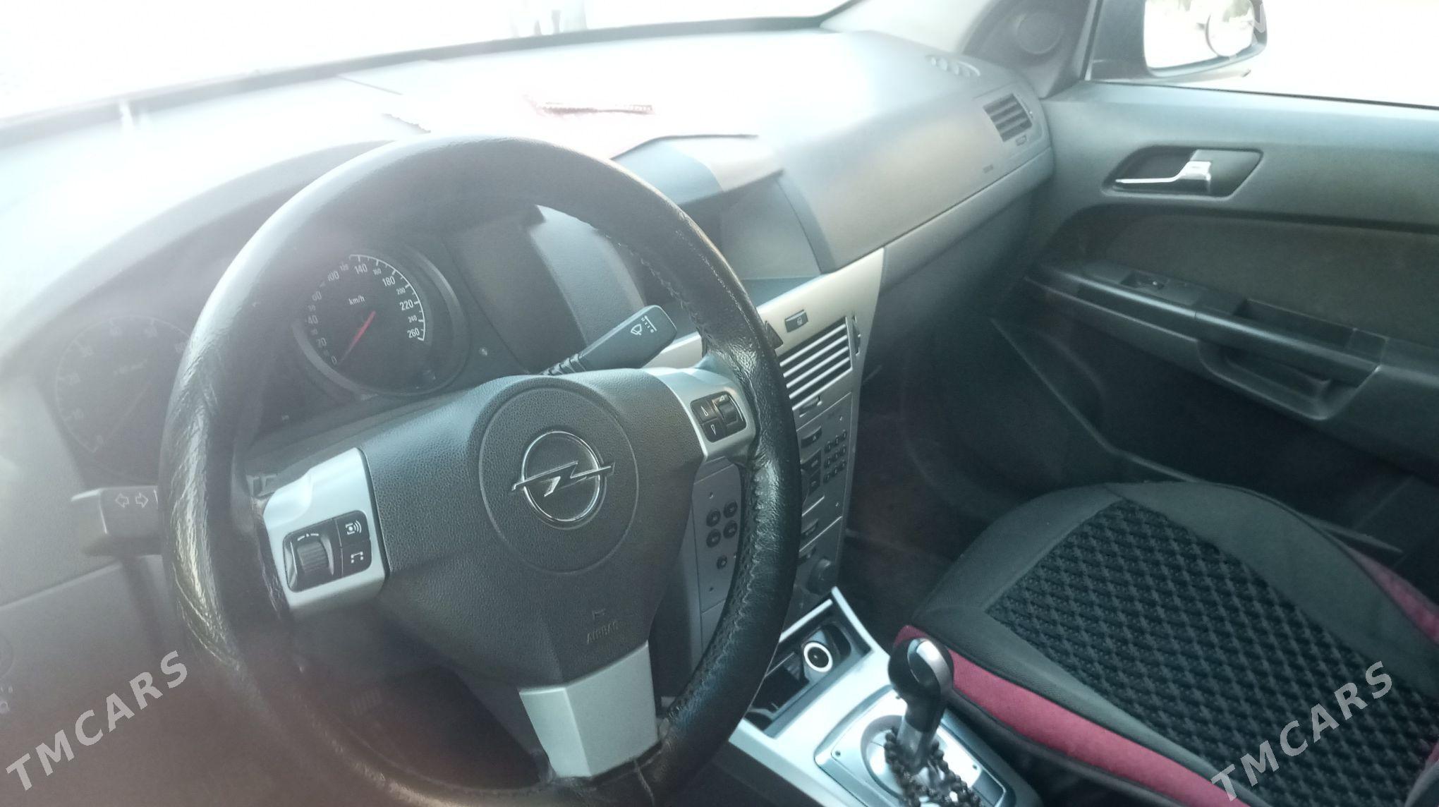 Opel Astra 2013 - 130 000 TMT - Türkmenabat - img 7