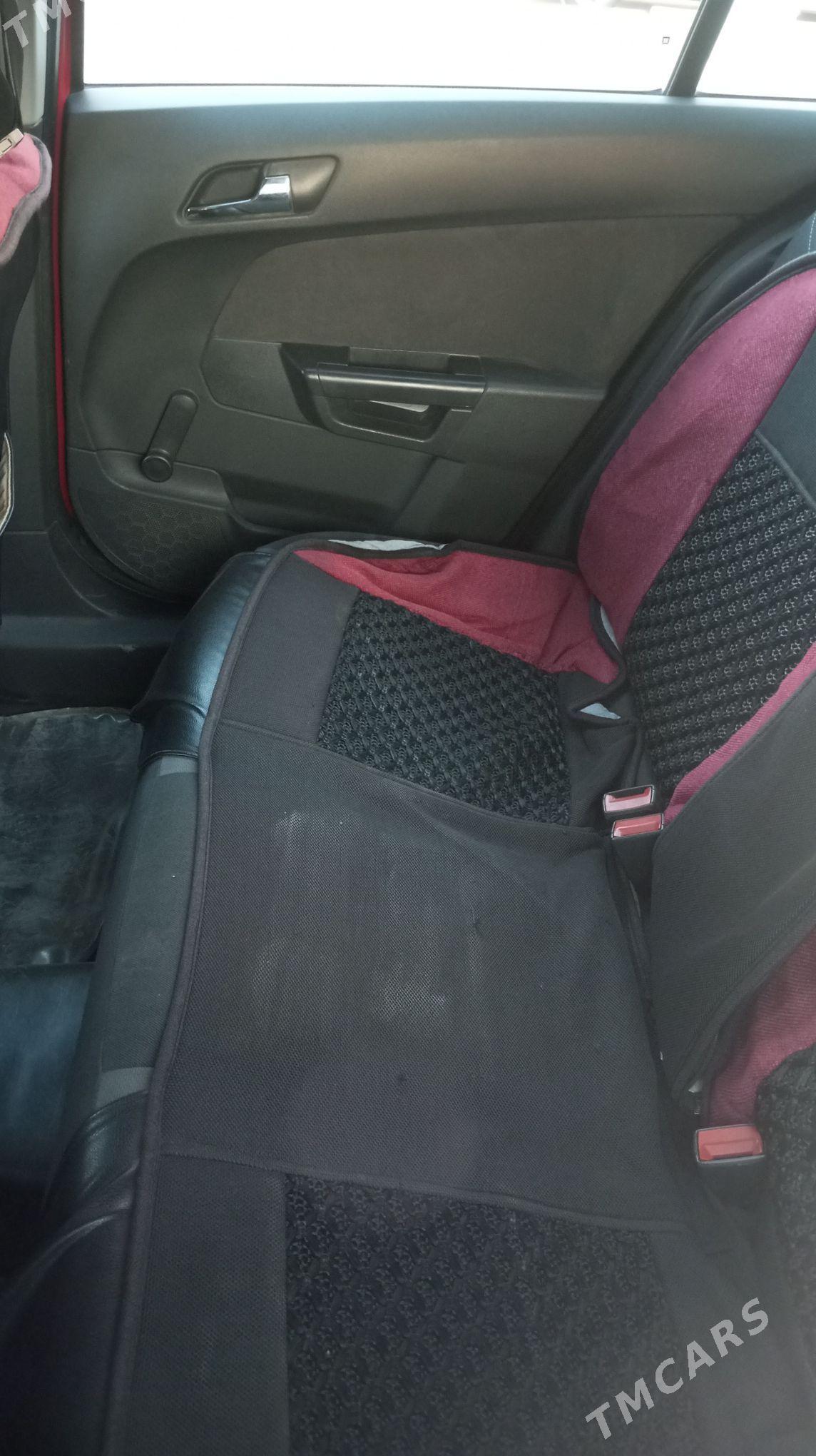 Opel Astra 2013 - 130 000 TMT - Türkmenabat - img 6