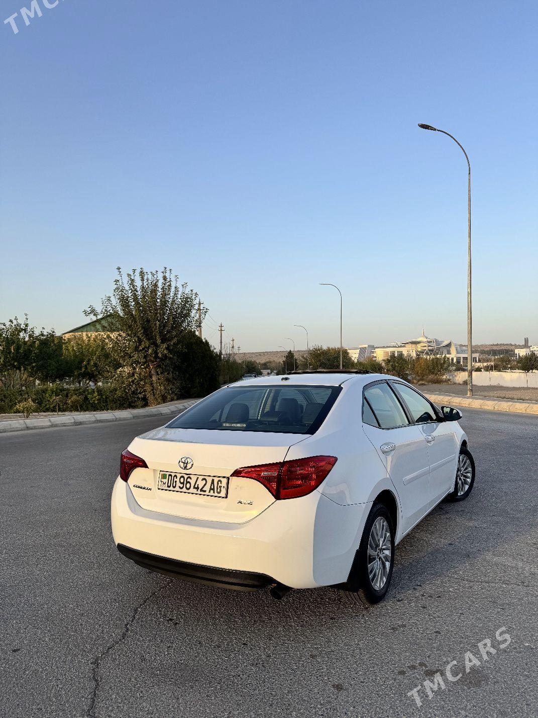 Toyota Corolla 2017 - 230 000 TMT - Podwoýski köç. (Bitarap Türkmenistan şaýoly) - img 2