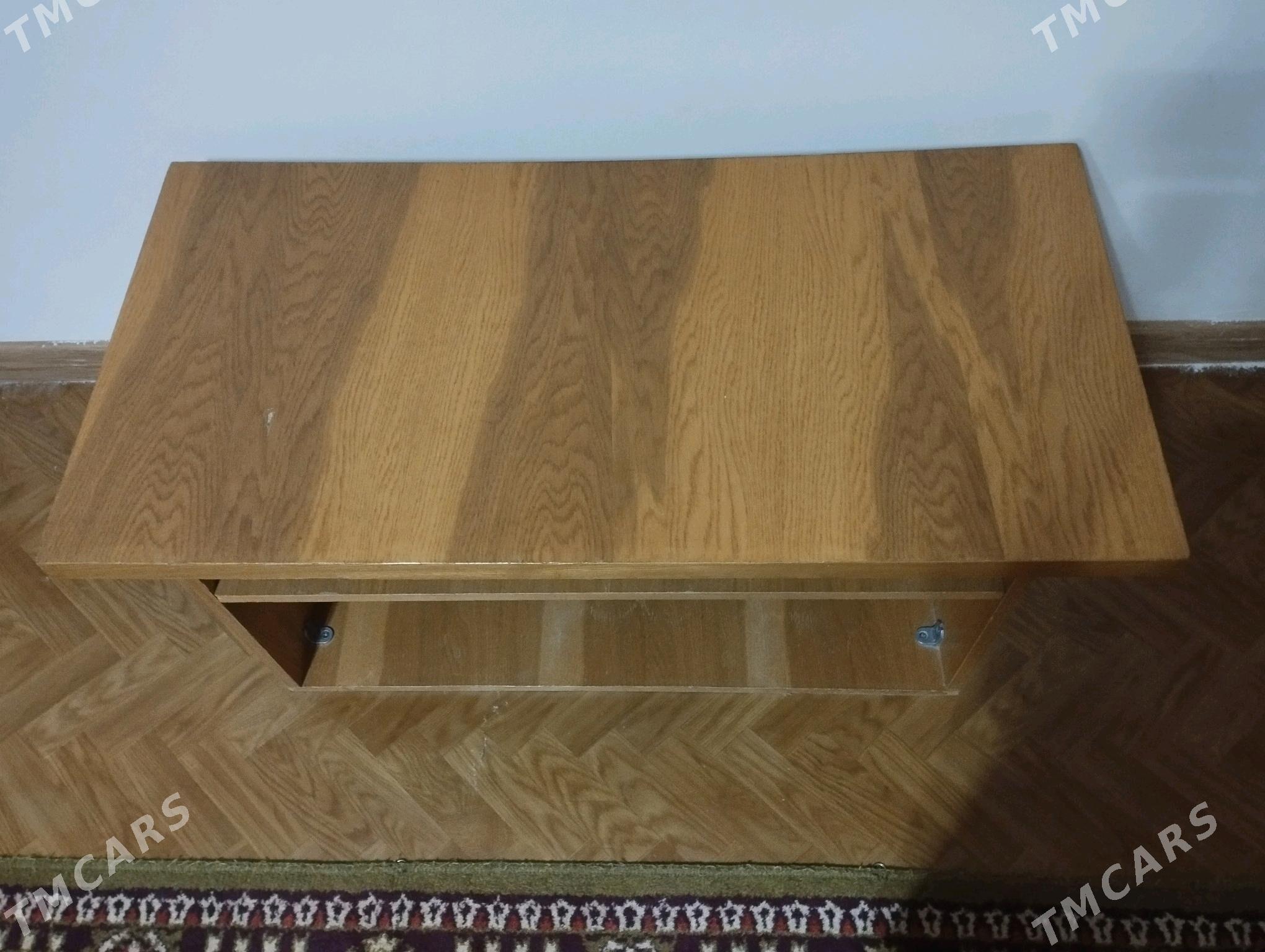 stol zurnalnyý - Балканабат - img 1