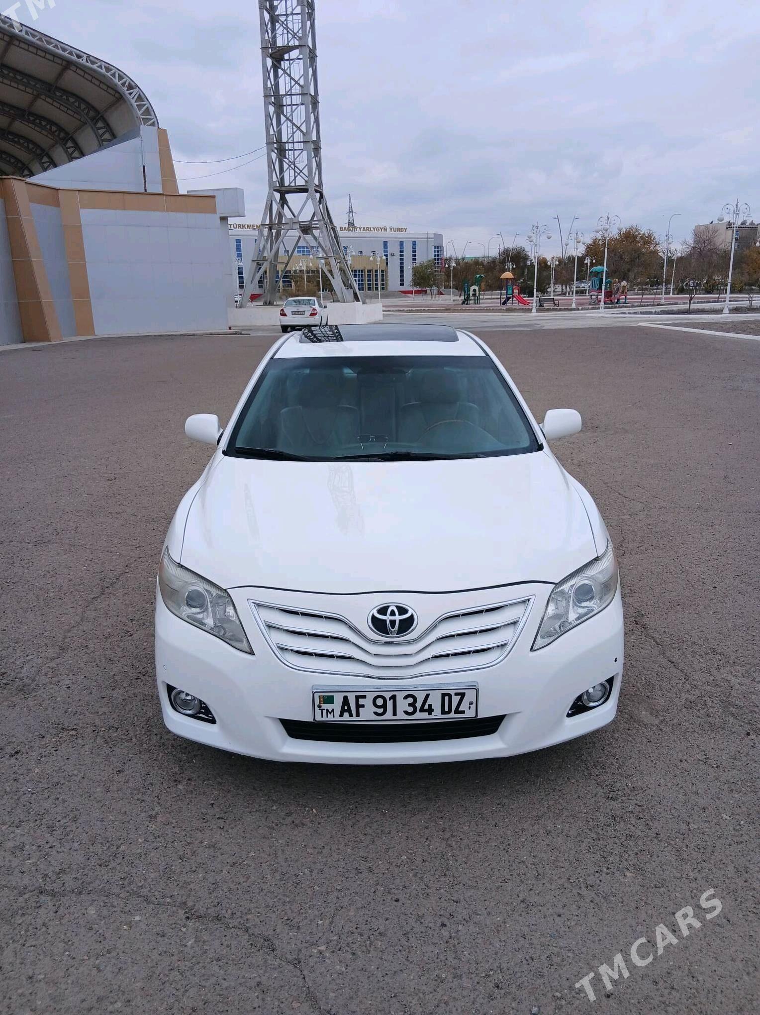 Toyota Camry 2010 - 235 000 TMT - Daşoguz - img 5