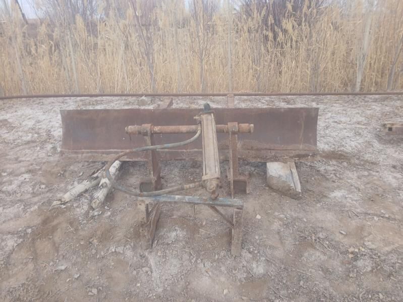 bulduzor 2 000 TMT - етр. Туркменбаши - img 2