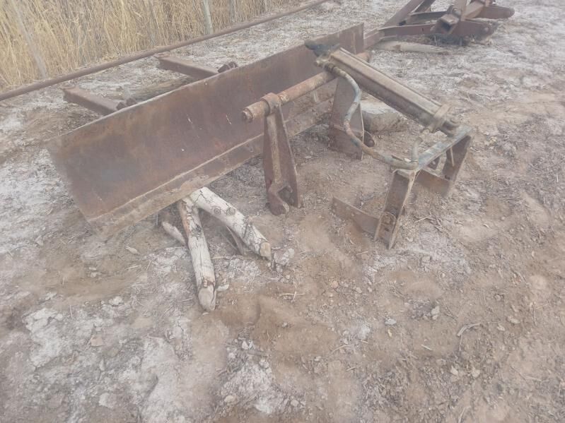 bulduzor 2 000 TMT - етр. Туркменбаши - img 4