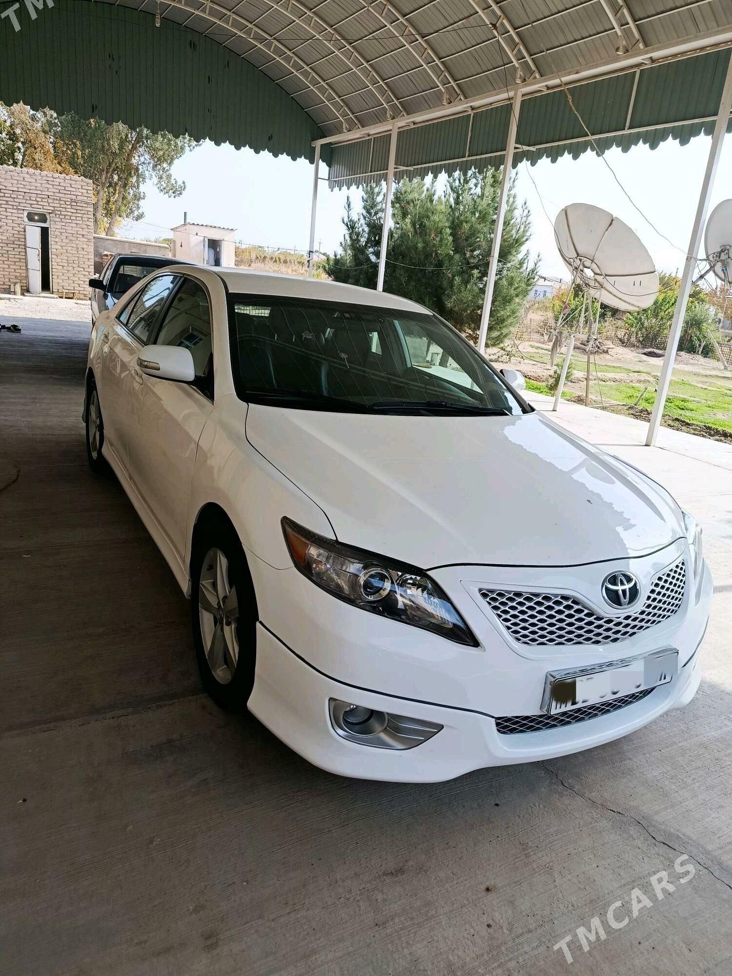 Toyota Camry 2010 - 220 000 TMT - Tagtabazar - img 2