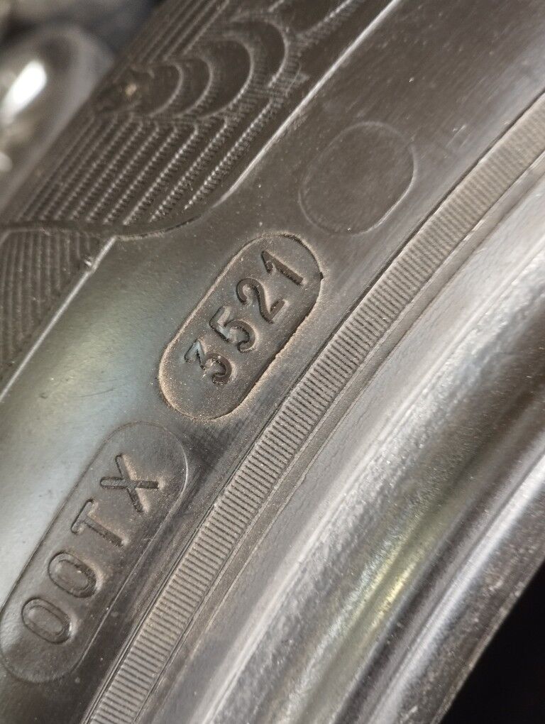 245 60 18 MICHELIN 1 500 TMT - Hitrowka - img 3