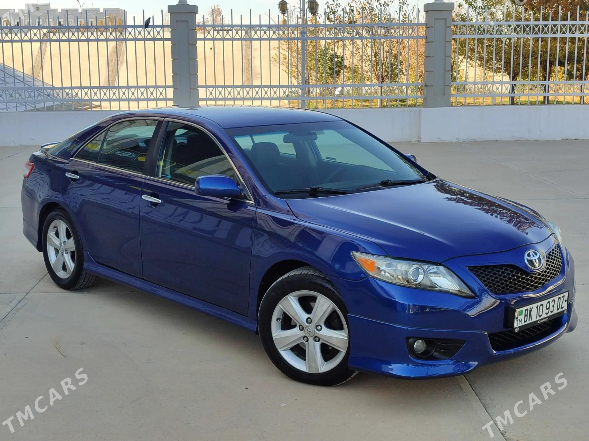 Toyota Camry 2011 - 230 000 TMT - Дашогуз - img 8