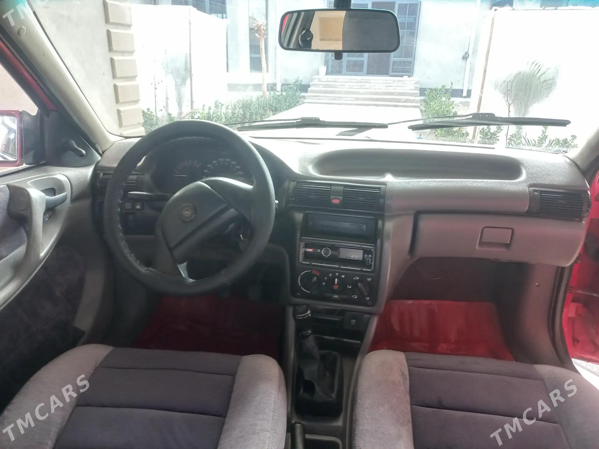 Opel Astra 1996 - 30 000 TMT - Mary - img 9