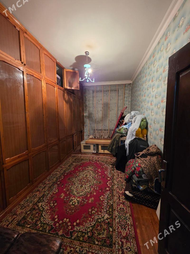 Arenda Hitrowka 3kom 1etaž - Хитровка - img 6