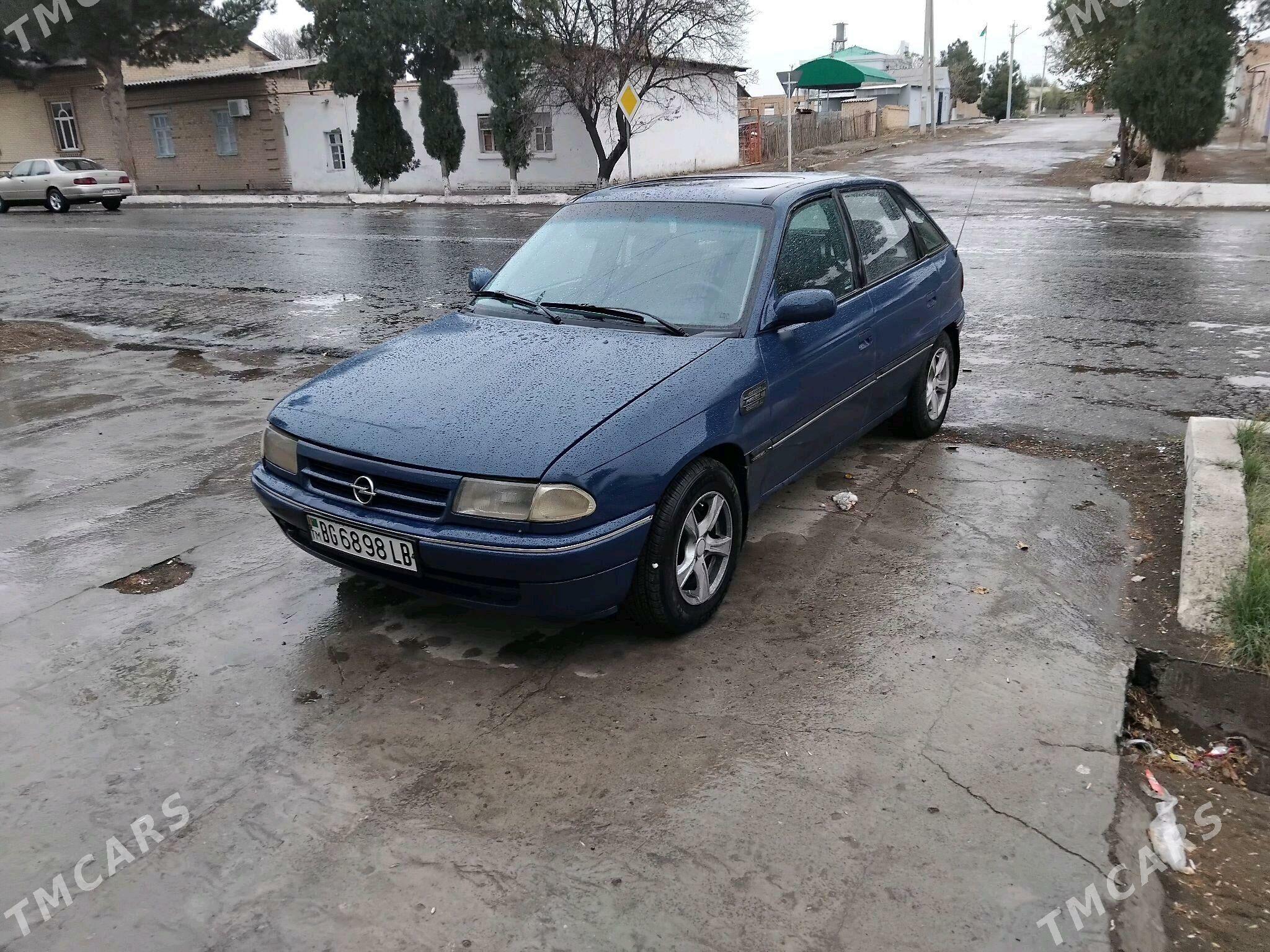 Opel Astra 1992 - 27 000 TMT - Saýat - img 1
