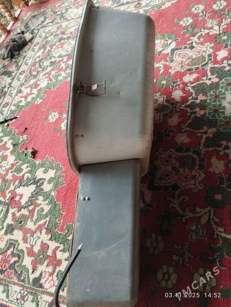 projektor прожектор - Дянев - img 2