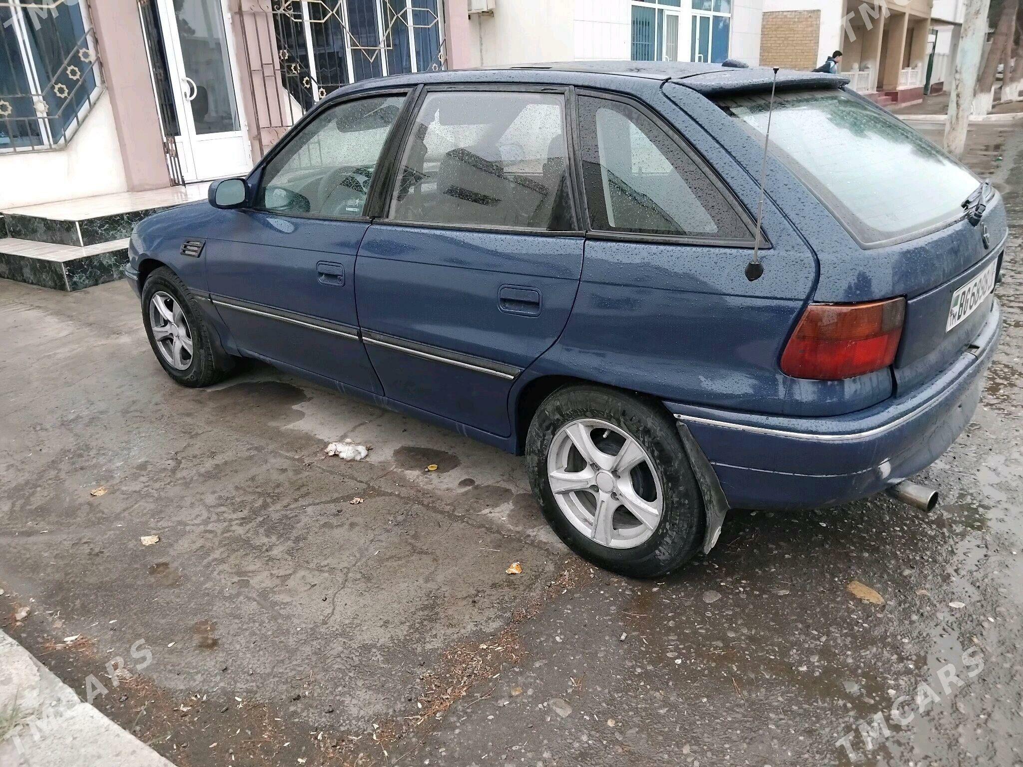 Opel Astra 1992 - 27 000 TMT - Saýat - img 3