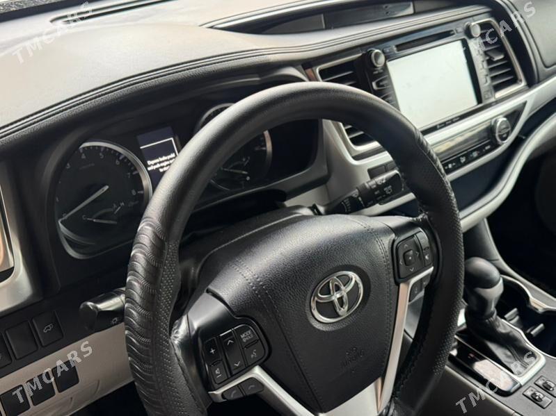 Toyota Highlander 2018 - 440 000 TMT - Туркменабат - img 3