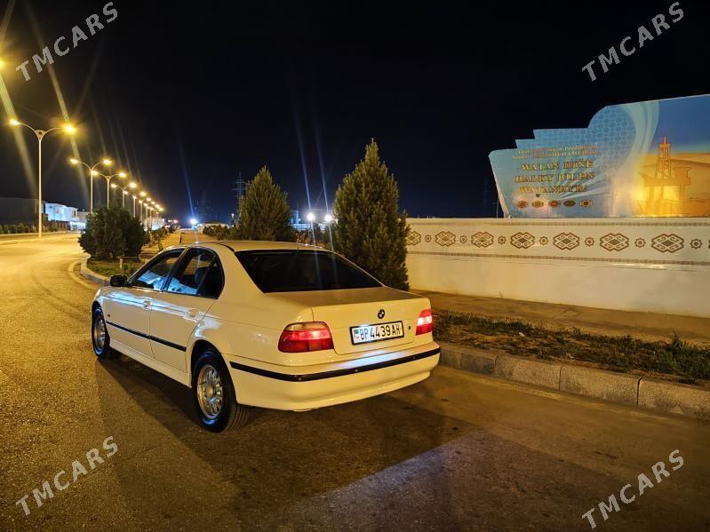 BMW 528 1999 - 95 000 TMT - Balkanabat - img 2