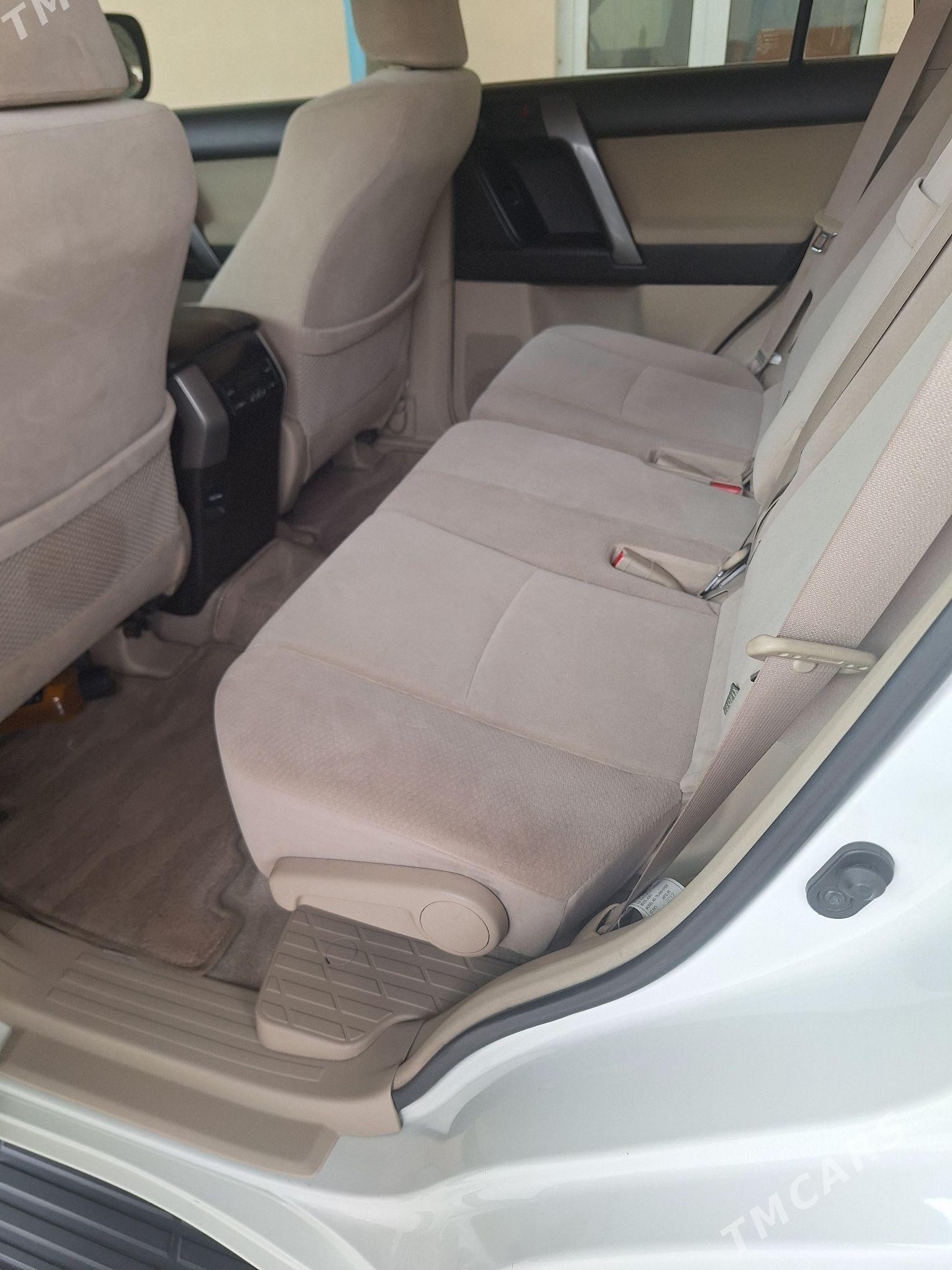 Toyota Land Cruiser Prado 2013 - 580 000 TMT - Сейди - img 9