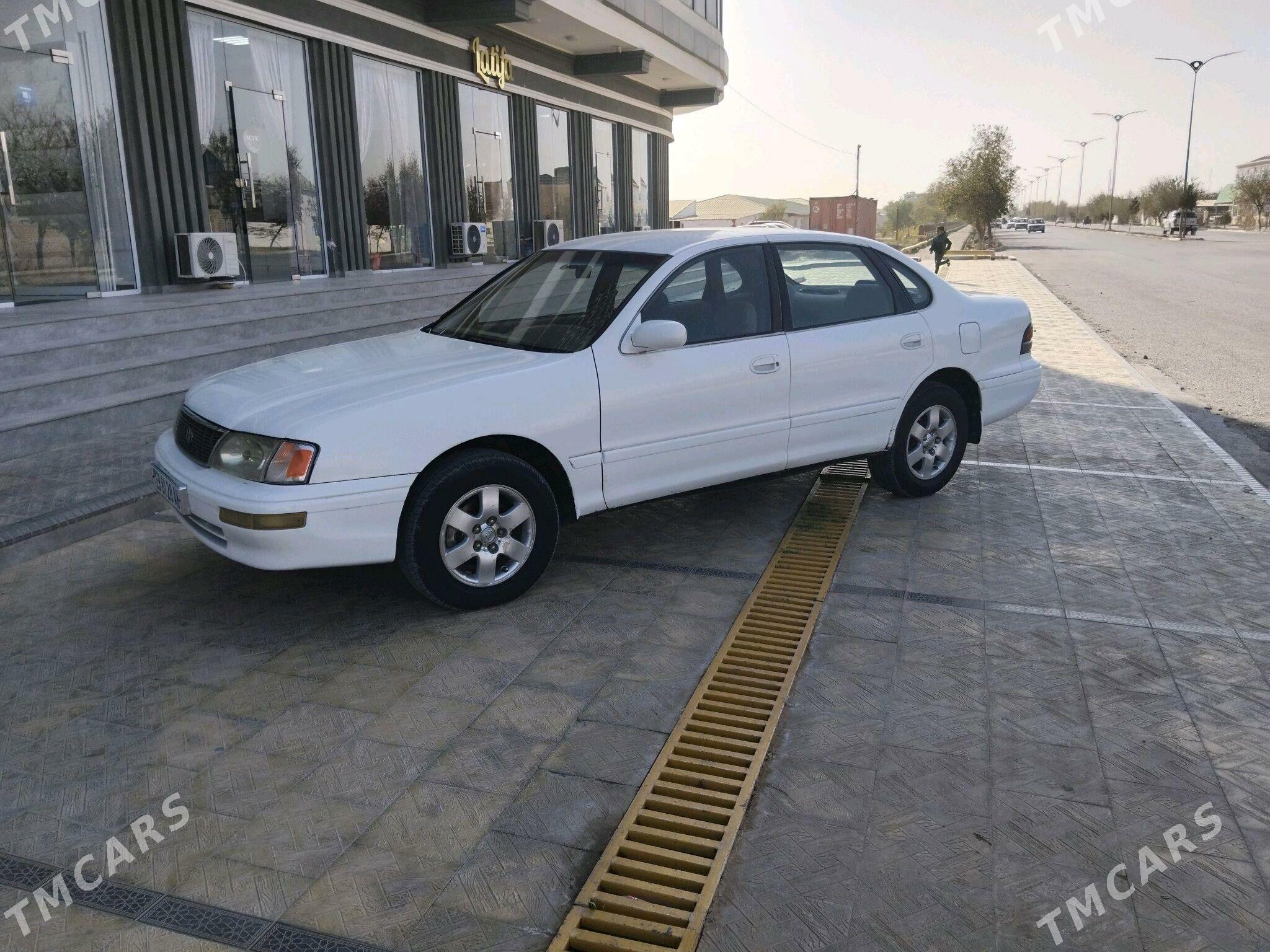 Toyota Avalon 1997 - 96 000 TMT - Бабадайхан - img 1