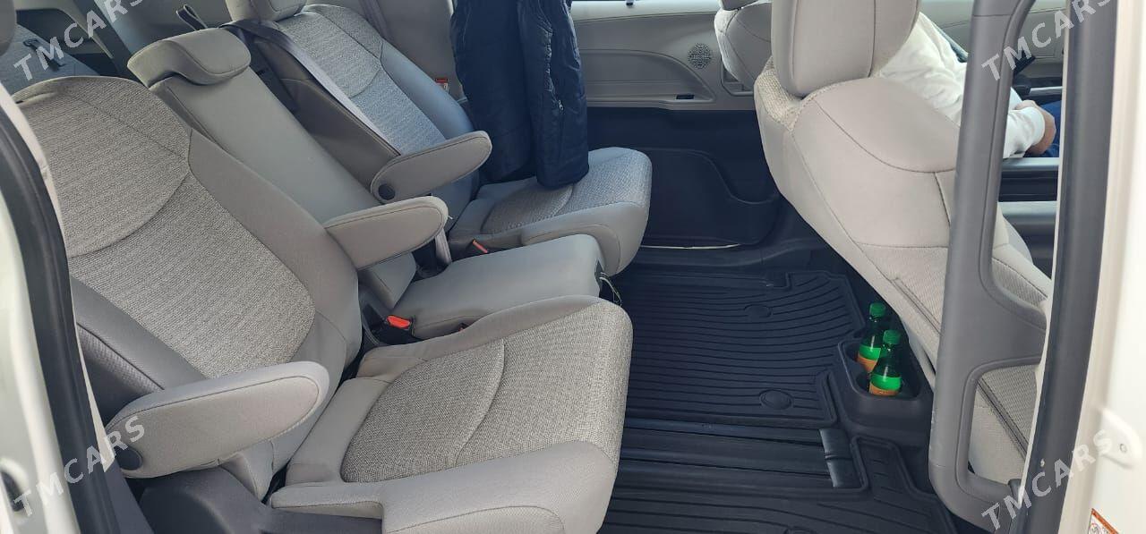 Toyota Sienna 2021 - 500 000 TMT - Ашхабад - img 6