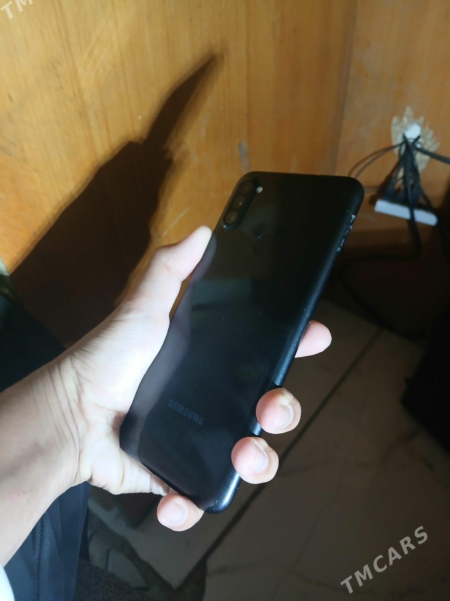 Samsung A11 - Балканабат - img 2