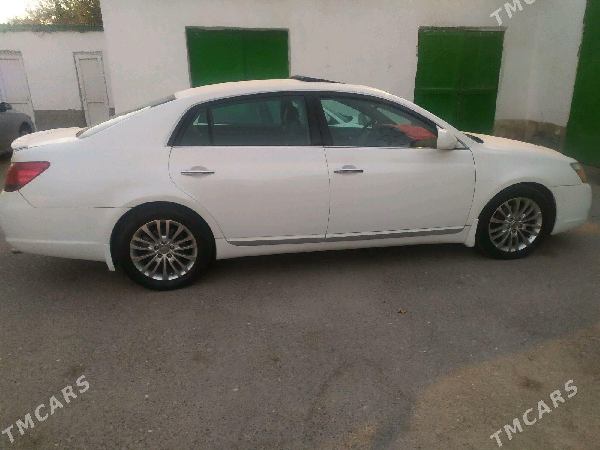 Toyota Avalon 2005 - 132 000 TMT - Хитровка - img 2