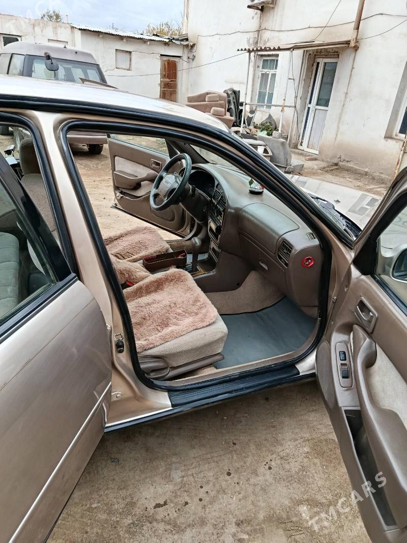 Toyota Camry 1996 - 105 000 TMT - Кёнеургенч - img 7