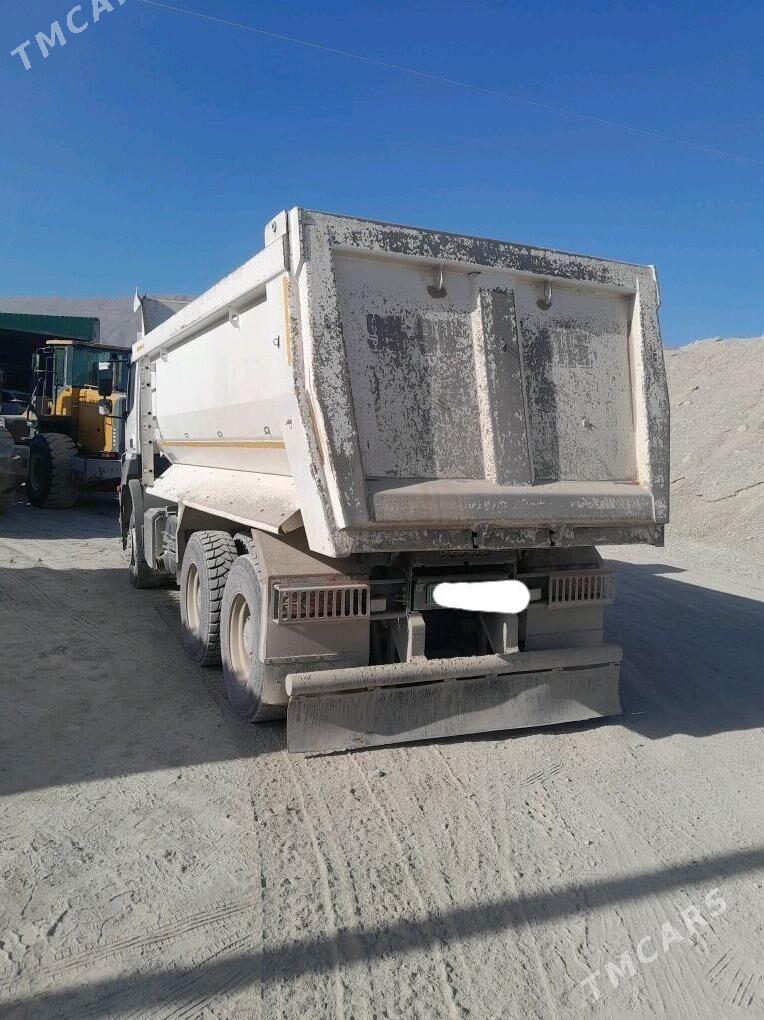 Mercedes-Benz ACTROS 3331 2013 - 700 000 TMT - Gökdepe - img 2