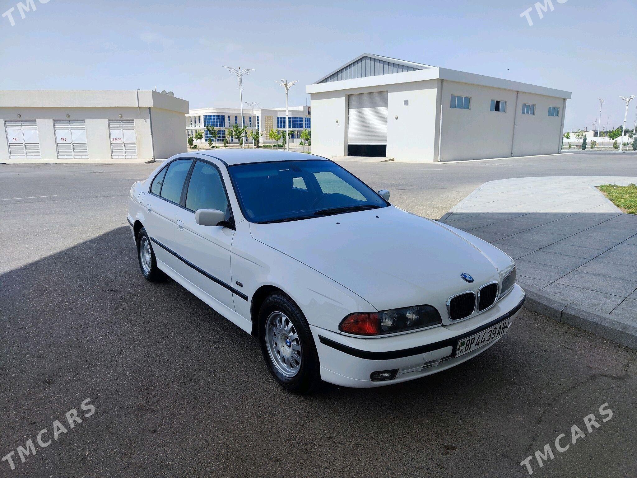 BMW 528 1999 - 95 000 TMT - Balkanabat - img 3