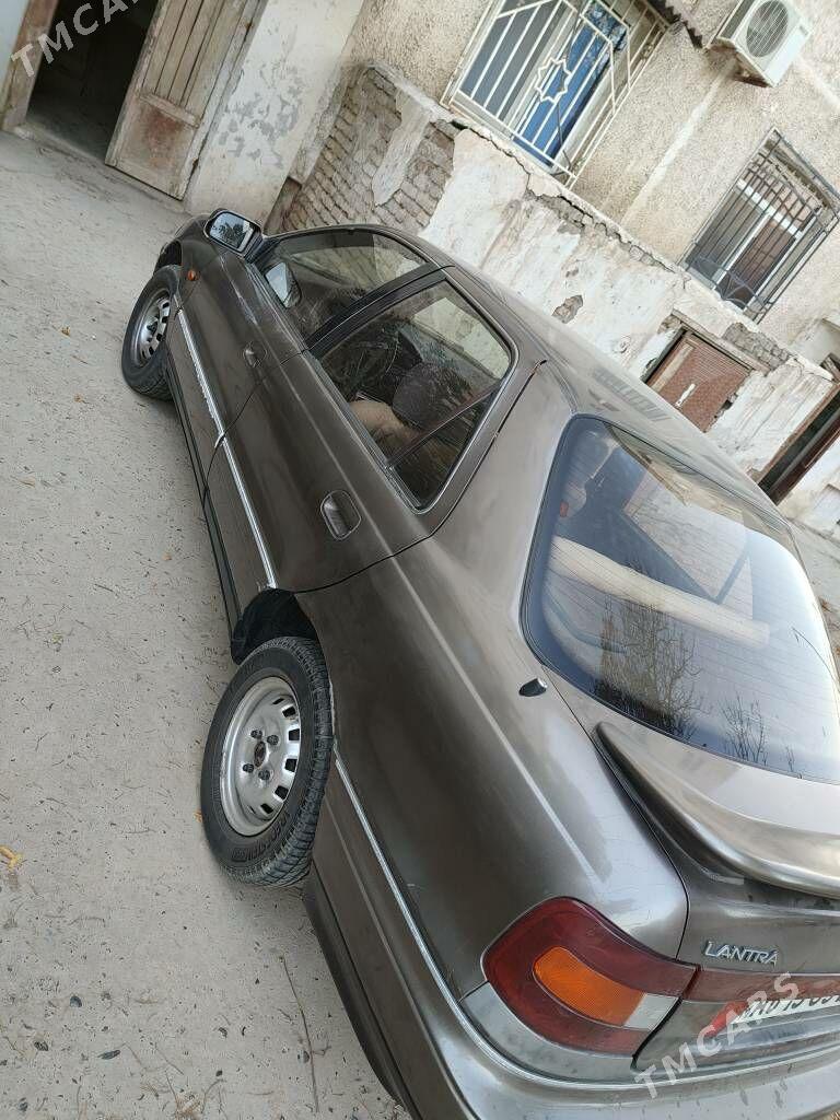 Hyundai Elantra 1992 - 25 000 TMT - Türkmenabat - img 1