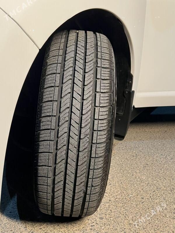 Nissan Versa 2010 - 140 000 TMT - Aşgabat - img 3