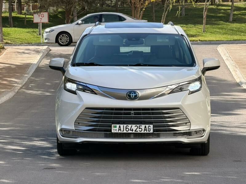 Toyota Sienna 2021 - 462 000 TMT - Aşgabat - img 2