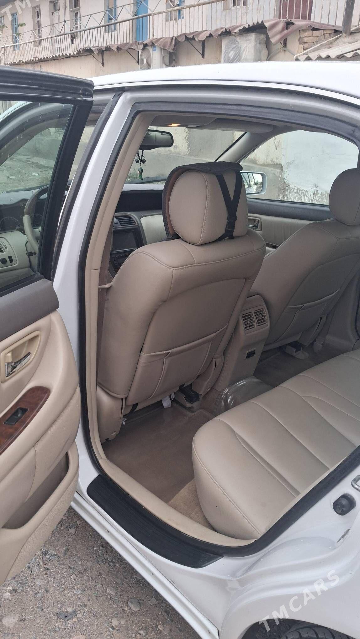 Toyota Avalon 2001 - 200 000 TMT - Kaka - img 6