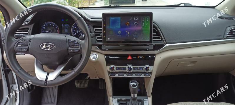 Hyundai Elantra 2020 - 238 000 TMT - Ашхабад - img 9
