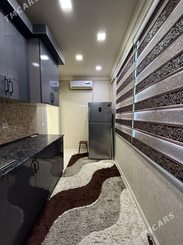 Высокие потолки 3 комнаты - 30 мкр - img 7