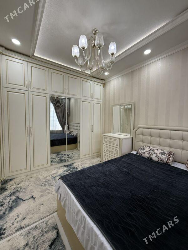 Высокие потолки 3 комнаты - 30 мкр - img 4