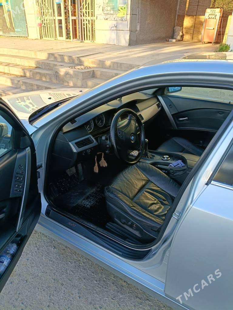 BMW E60 2004 - 160 000 TMT - Köneürgenç - img 8