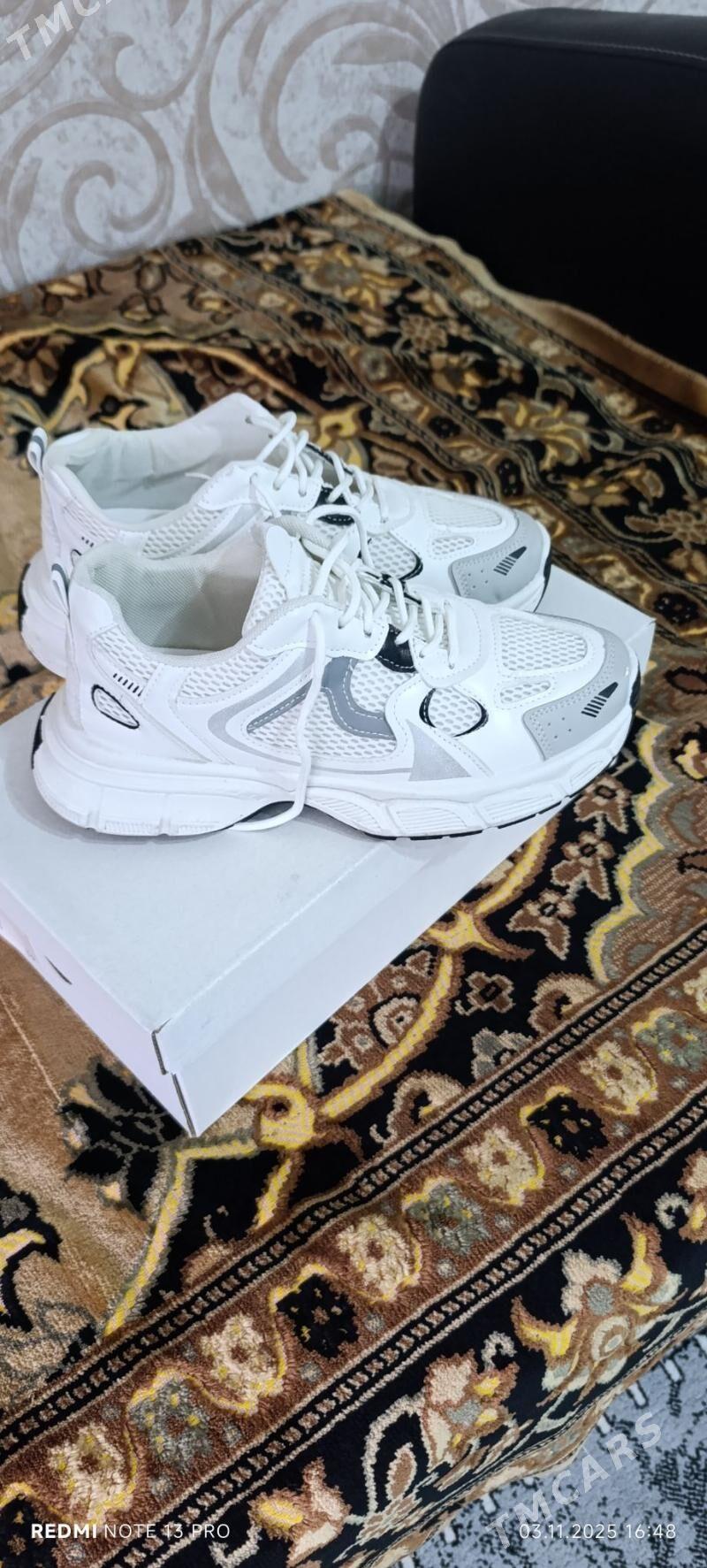 кросовки - Рухабат (90-й разьезд) - img 4