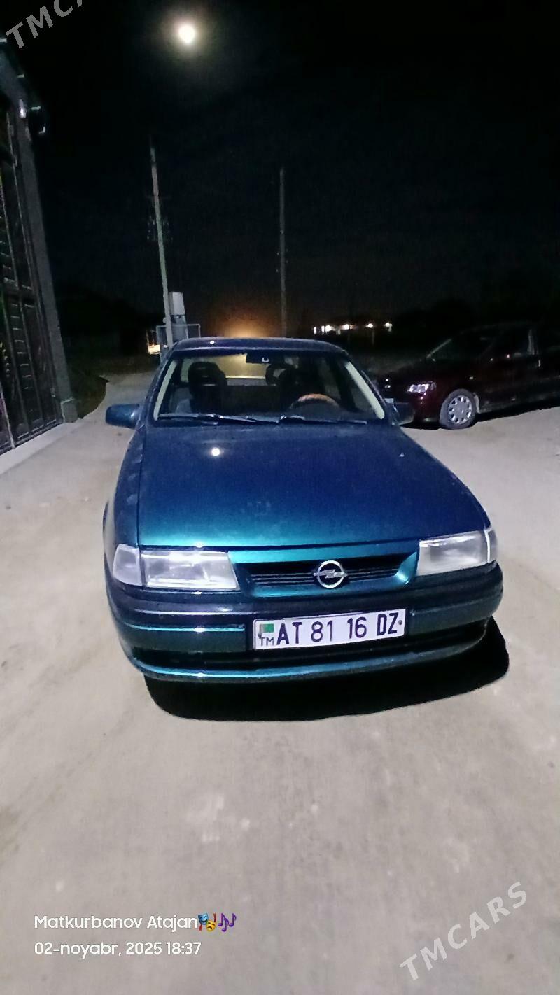 Opel Vectra 1993 - 65 000 TMT - Шабатский этрап - img 1