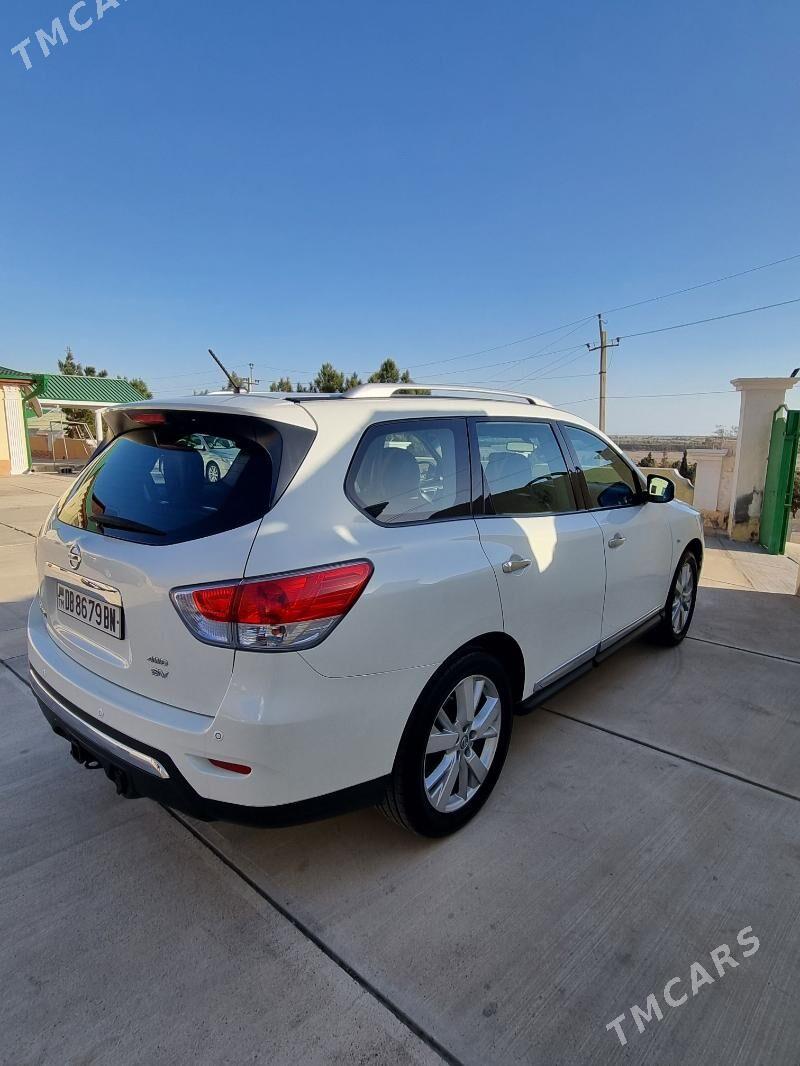 Nissan Pathfinder 2012 - 280 000 TMT - Туркменбаши - img 5