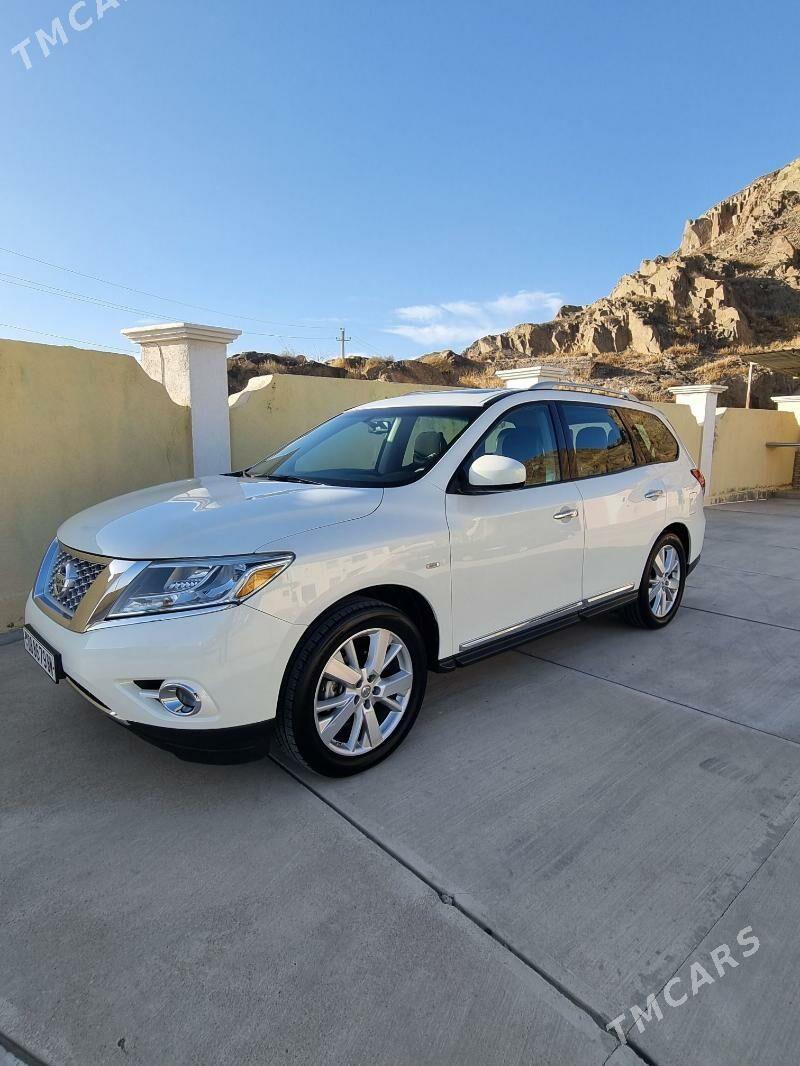 Nissan Pathfinder 2012 - 280 000 TMT - Туркменбаши - img 3