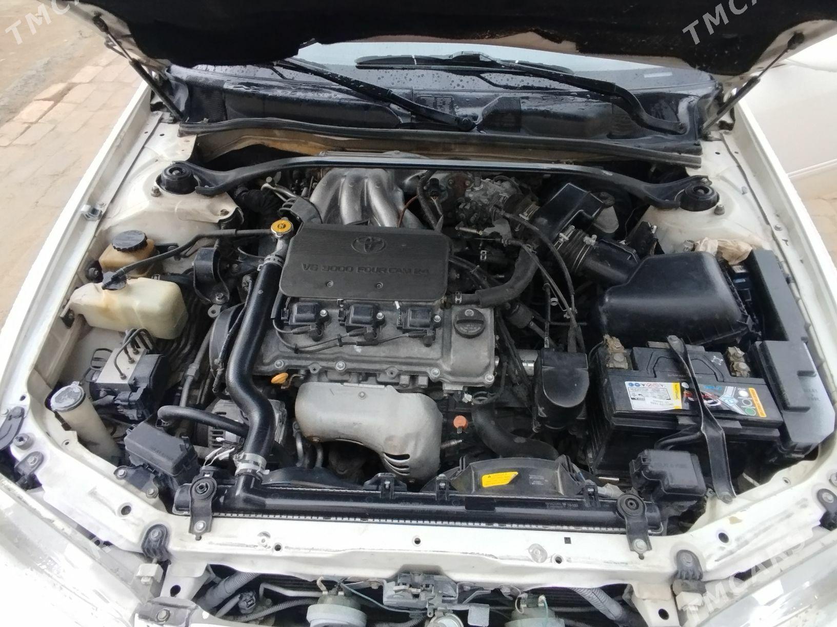 Toyota Camry 2001 - 195 000 TMT - Baýramaly - img 6