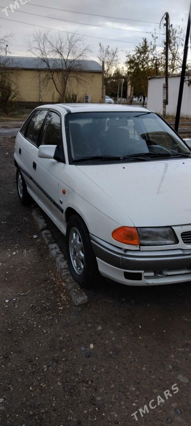Opel Astra 1992 - 38 000 TMT - Mary - img 3