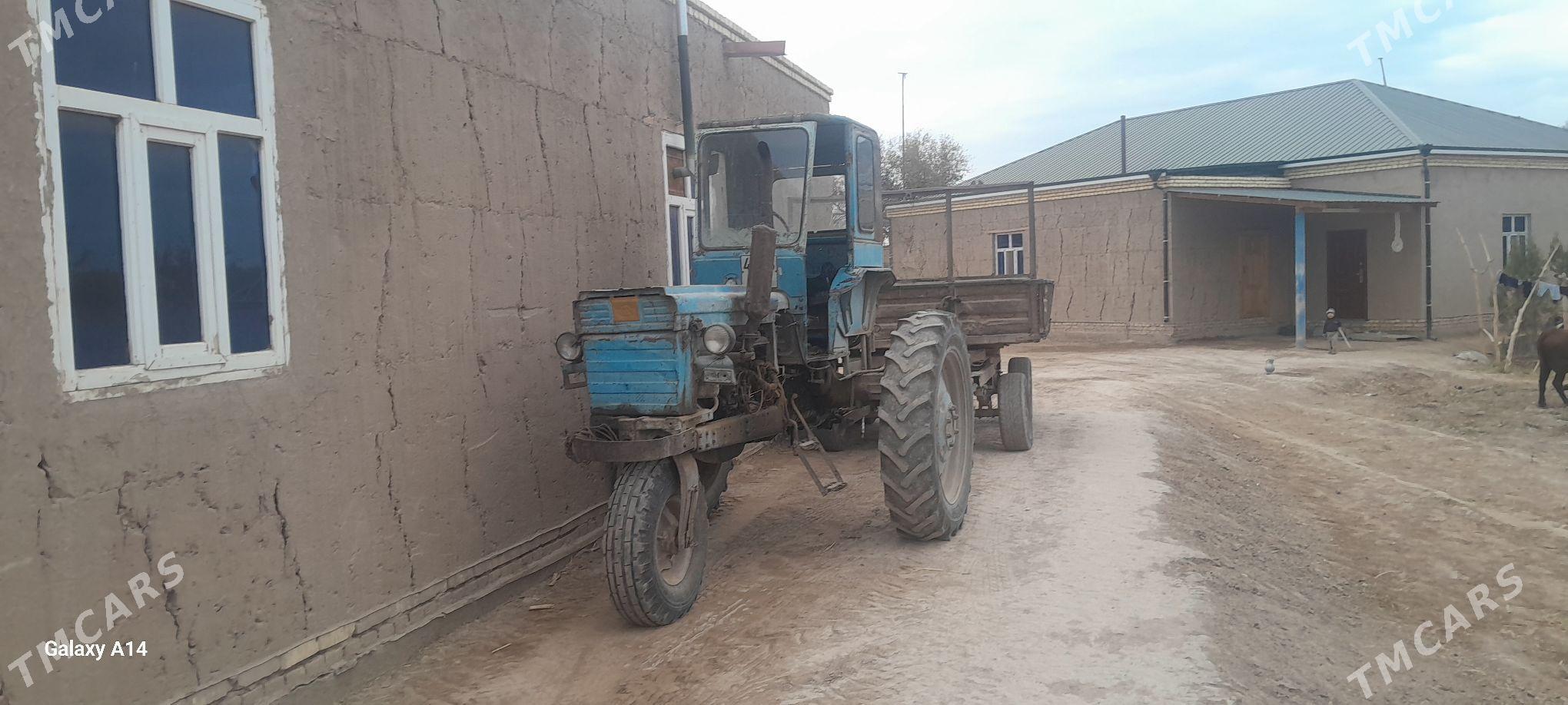 MTZ T-28 2000 - 40 000 TMT - Акдепе - img 1