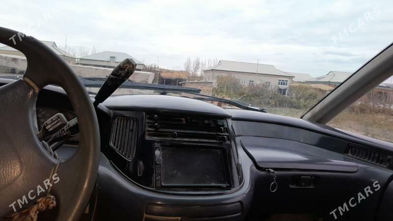 Toyota Previa 1993 - 80 000 TMT - Гурбансолтан Едже - img 2