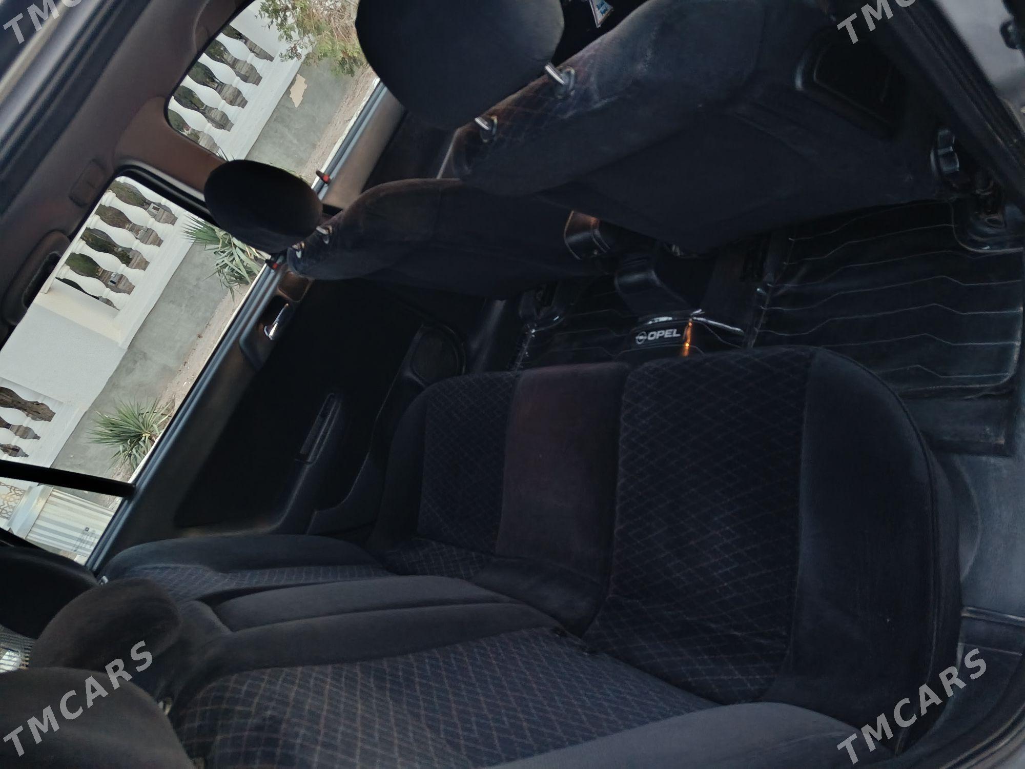 Opel Astra 2000 - 110 000 TMT - Balkanabat - img 8